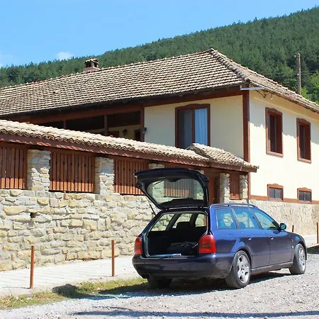 Pehlivanovata Guest Huse
