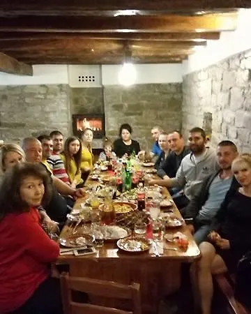 Pehlivanovata Guest Huse * Kochovo